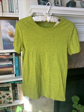 Eddie Bauer Heathered Lime Green Short Sleeve Crew Tee